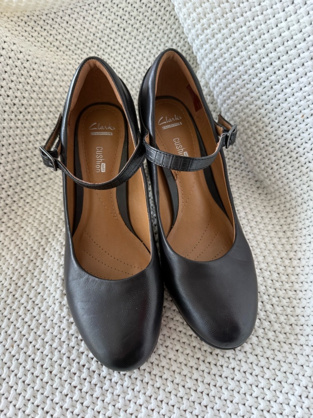 Clarks Women’s Black Mary Jane Strap Heels